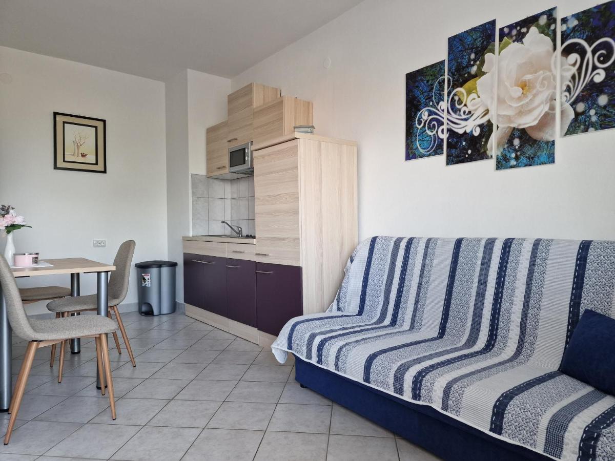 Apartment Sostaric Vrh  المظهر الخارجي الصورة